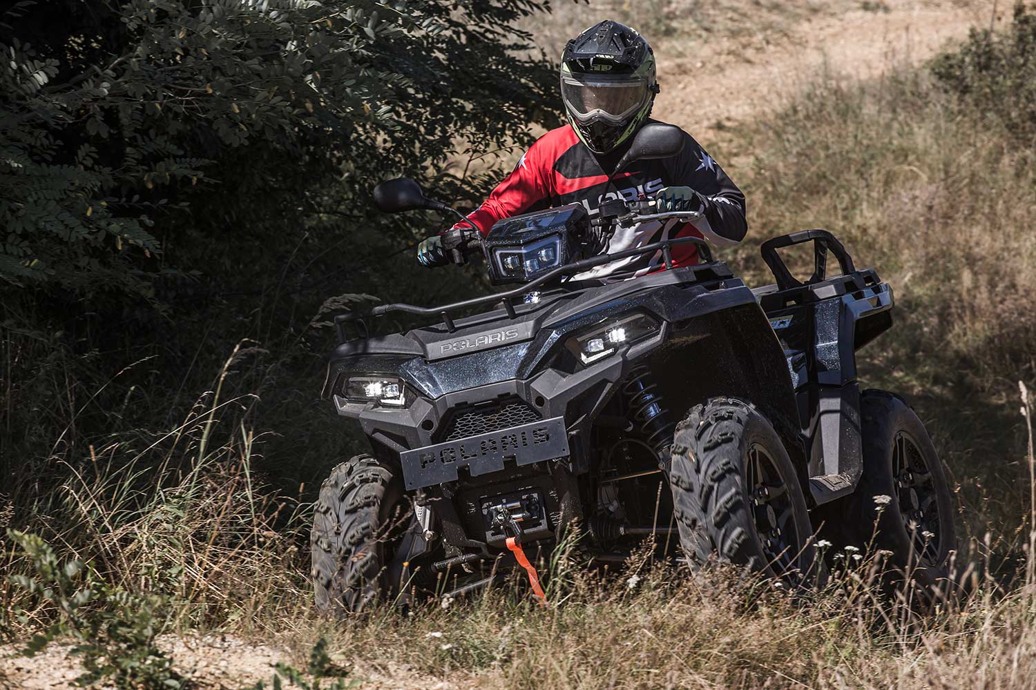 En général, conduire un quad requiert un permis